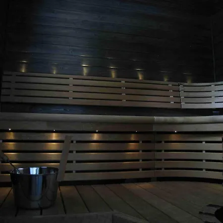 Rusinlahti, Private Villa *