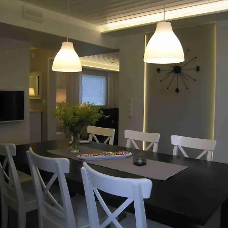 Villa Rusinlahti, Private Pieksämäki