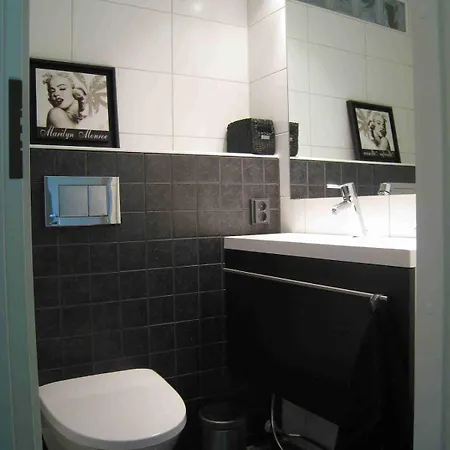 Rusinlahti, Private Pieksämäki