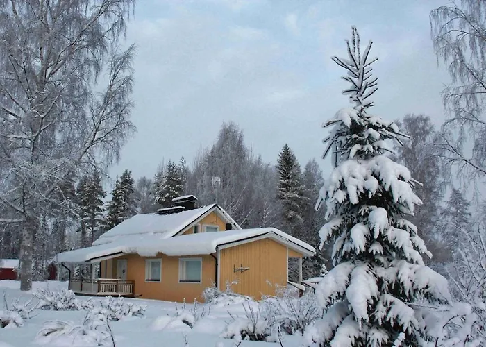 Rusinlahti, Private فيلة