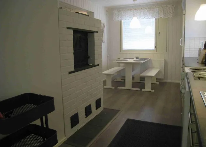 Rusinlahti, Private فيلة *