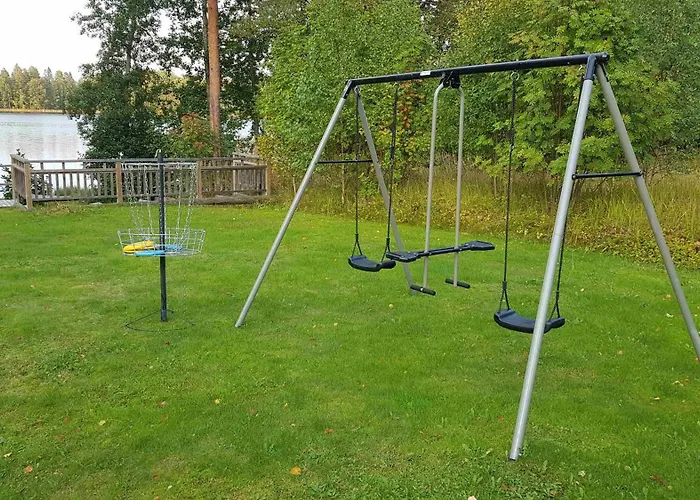 Rusinlahti, Private فيلة *